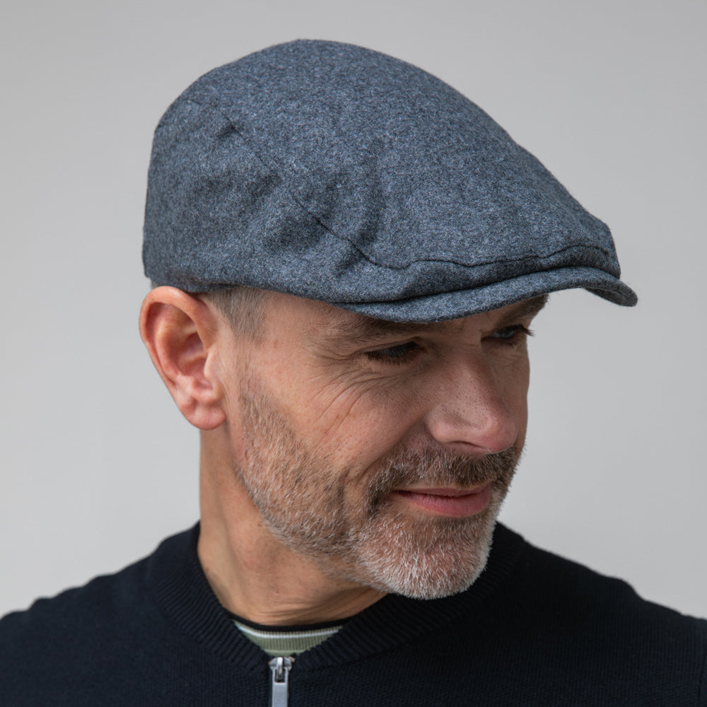 Celtic Adult Grey Flat Cap